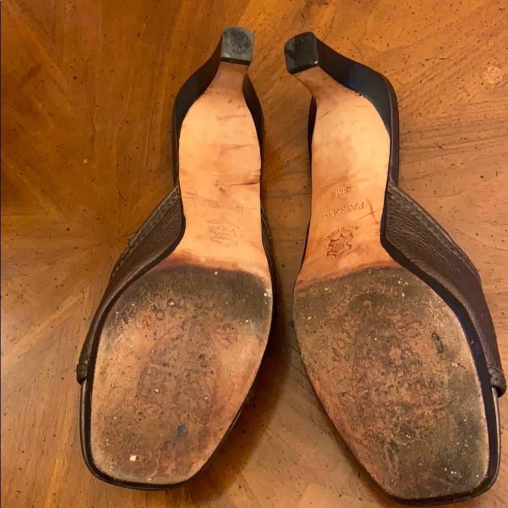 Brighton leather shoe w/2" heels 8 M - Picture 4 of 6
